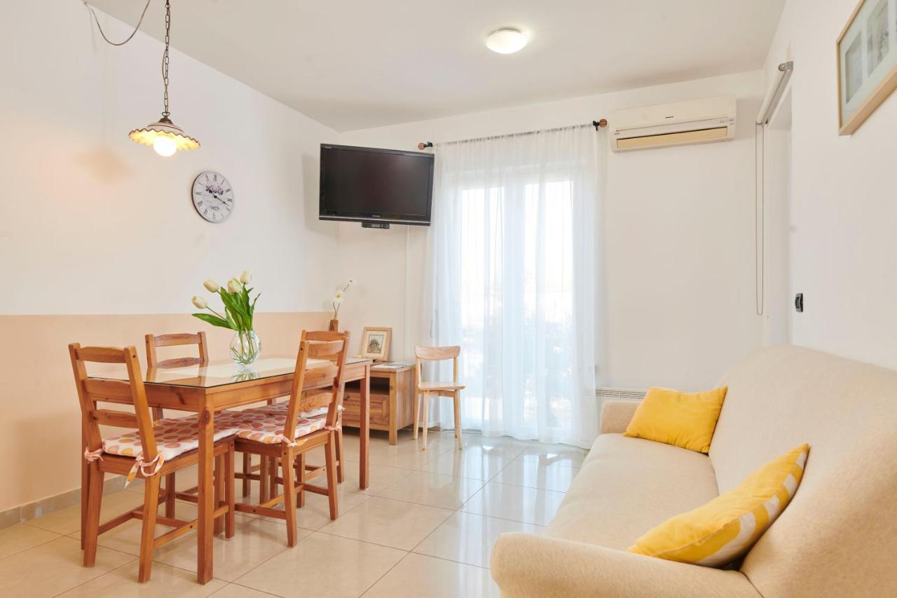 Villa Ax Umag Exterior foto